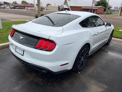 2021 Ford Mustang EcoBoost