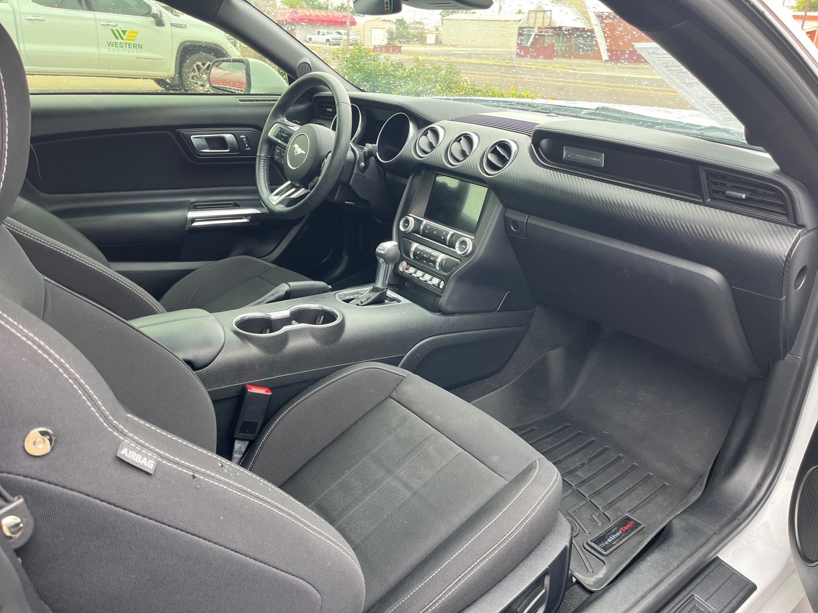 2021 Ford Mustang EcoBoost