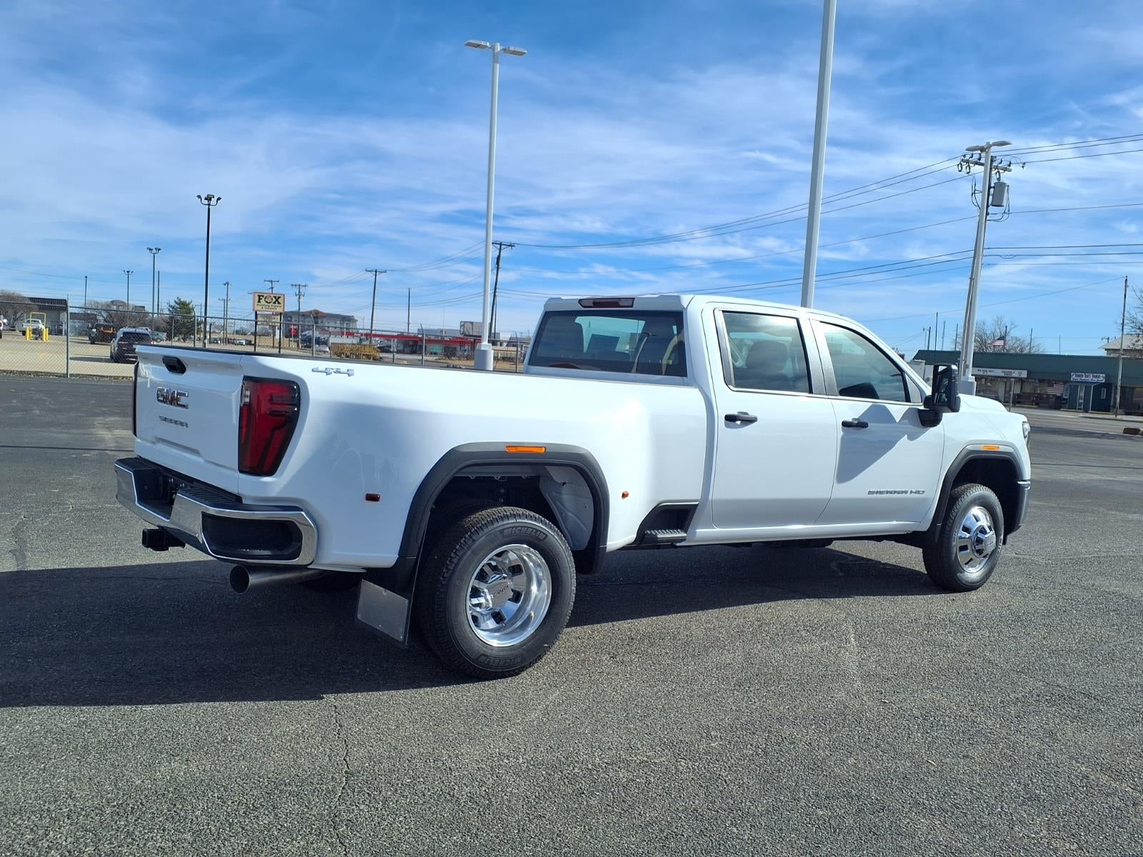 2026 GMC Sierra 3500 HD Pro DRW