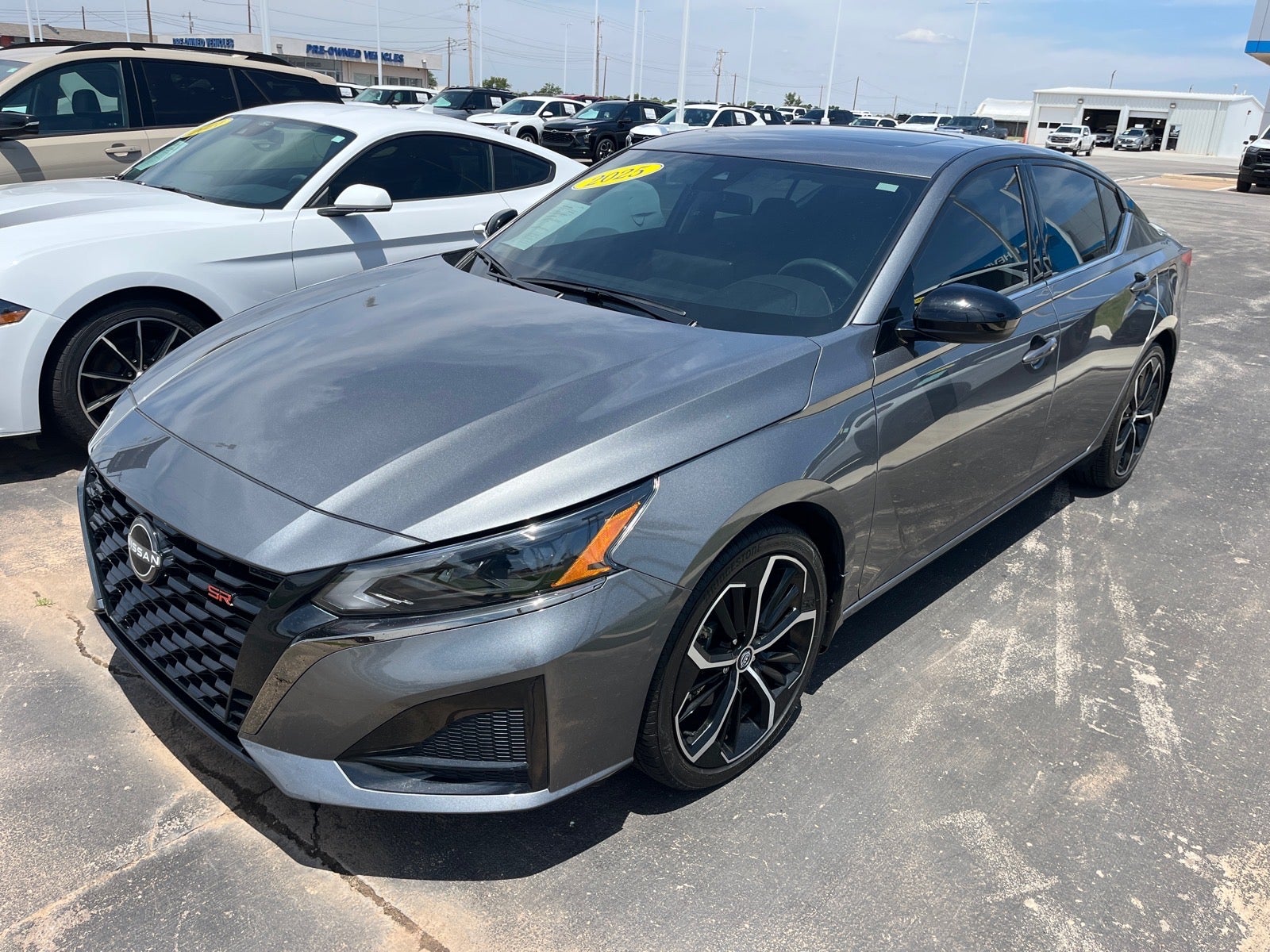 2025 Nissan Altima SR