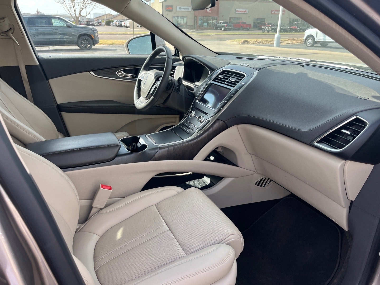 2020 Lincoln Nautilus Reserve