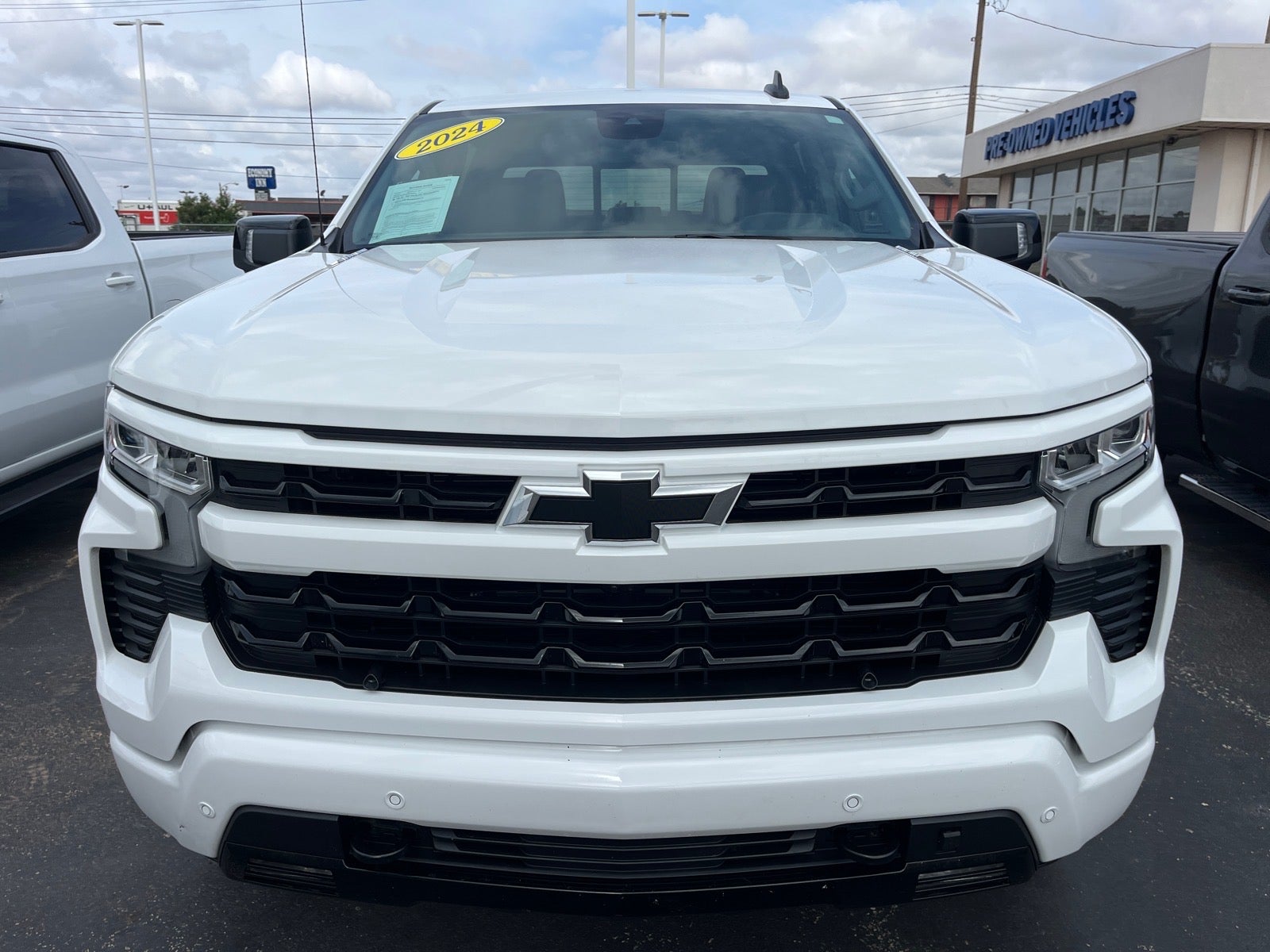 2024 Chevrolet Silverado 1500 RST