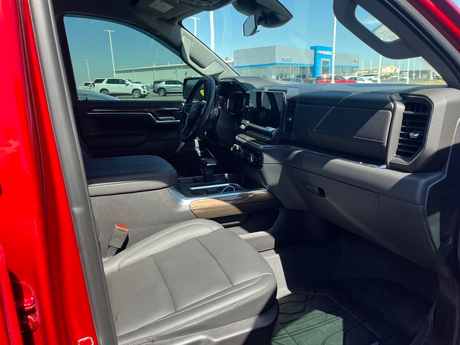 2024 Chevrolet Silverado 1500 RST