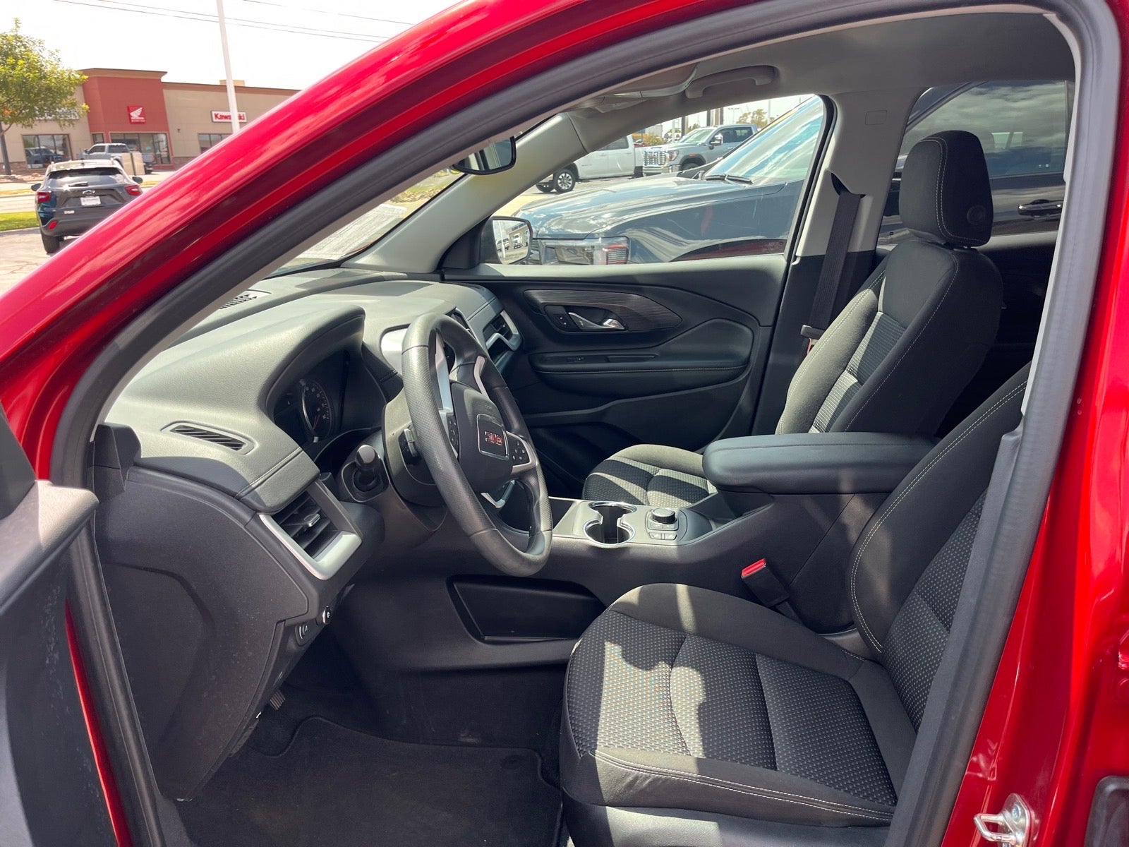 2024 GMC Terrain SLE