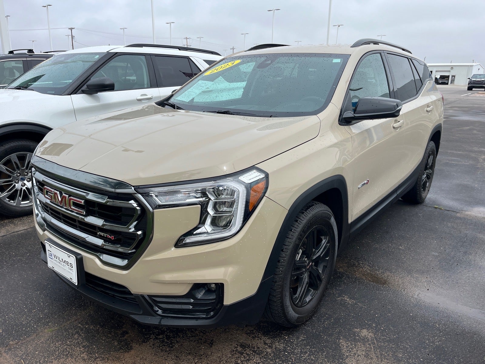 2023 GMC Terrain AT4
