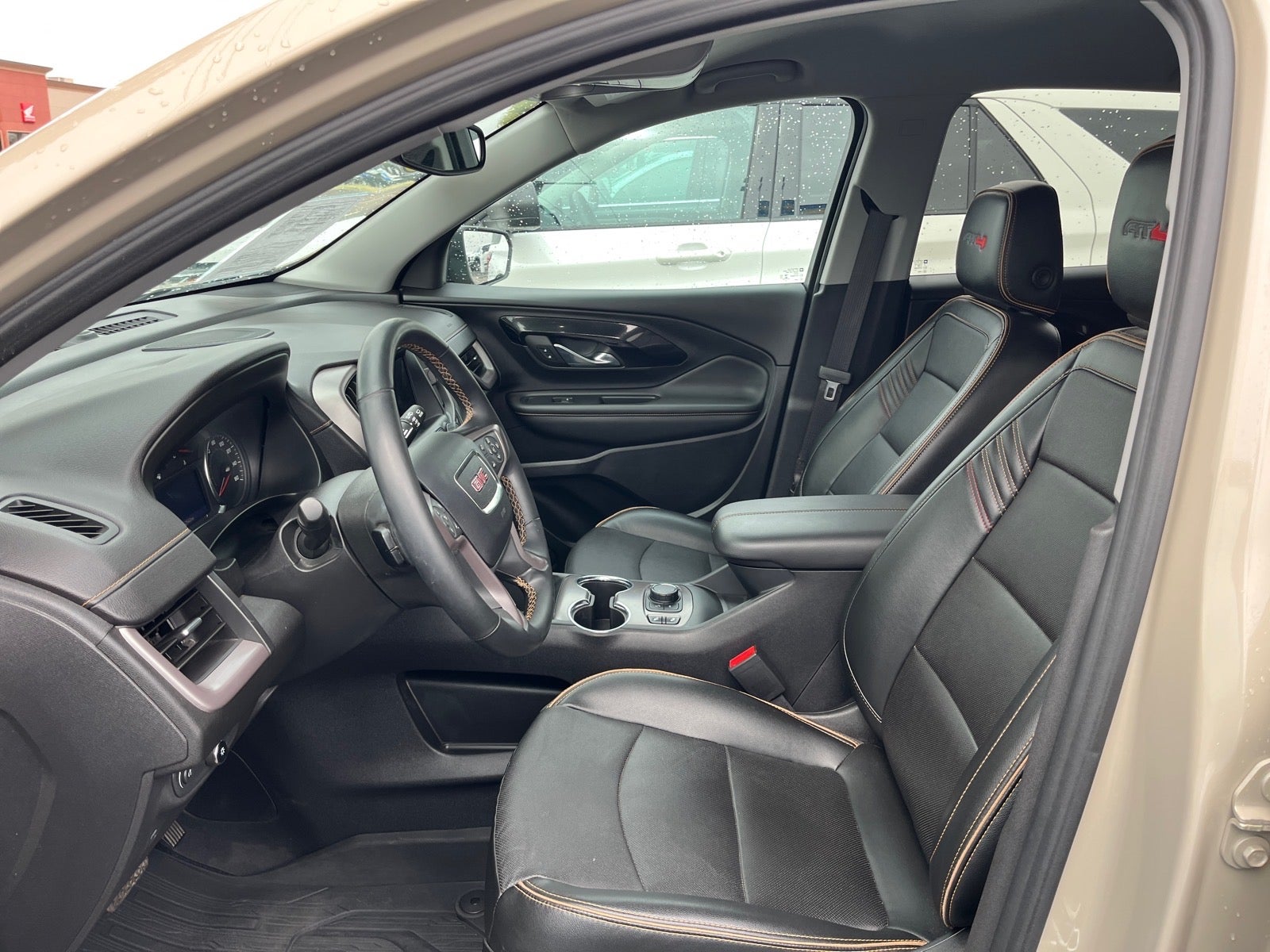 2023 GMC Terrain AT4