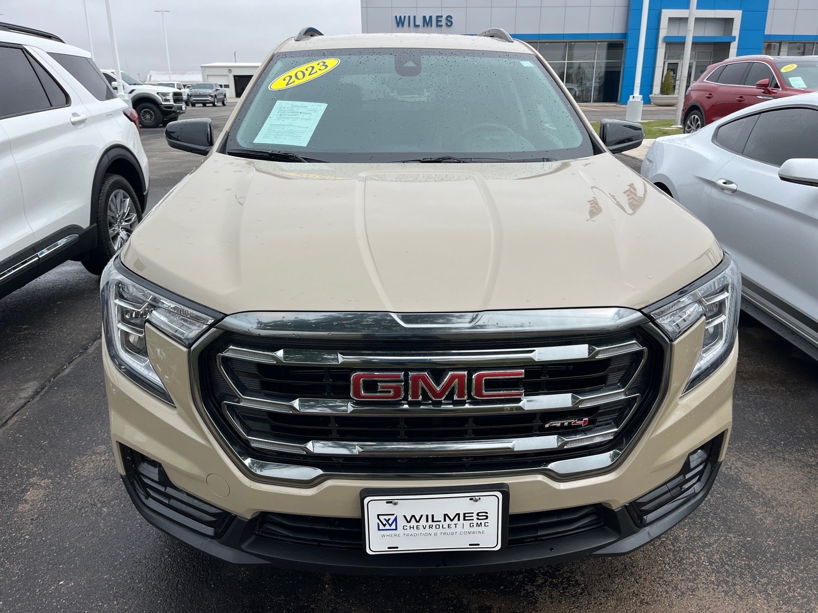2023 GMC Terrain AT4