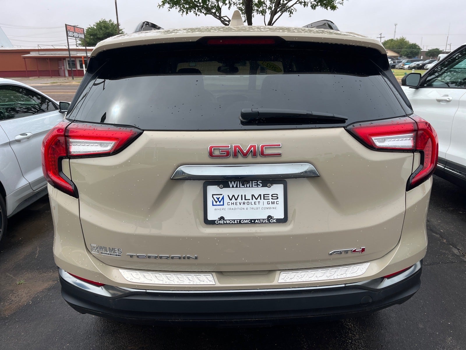 2023 GMC Terrain AT4
