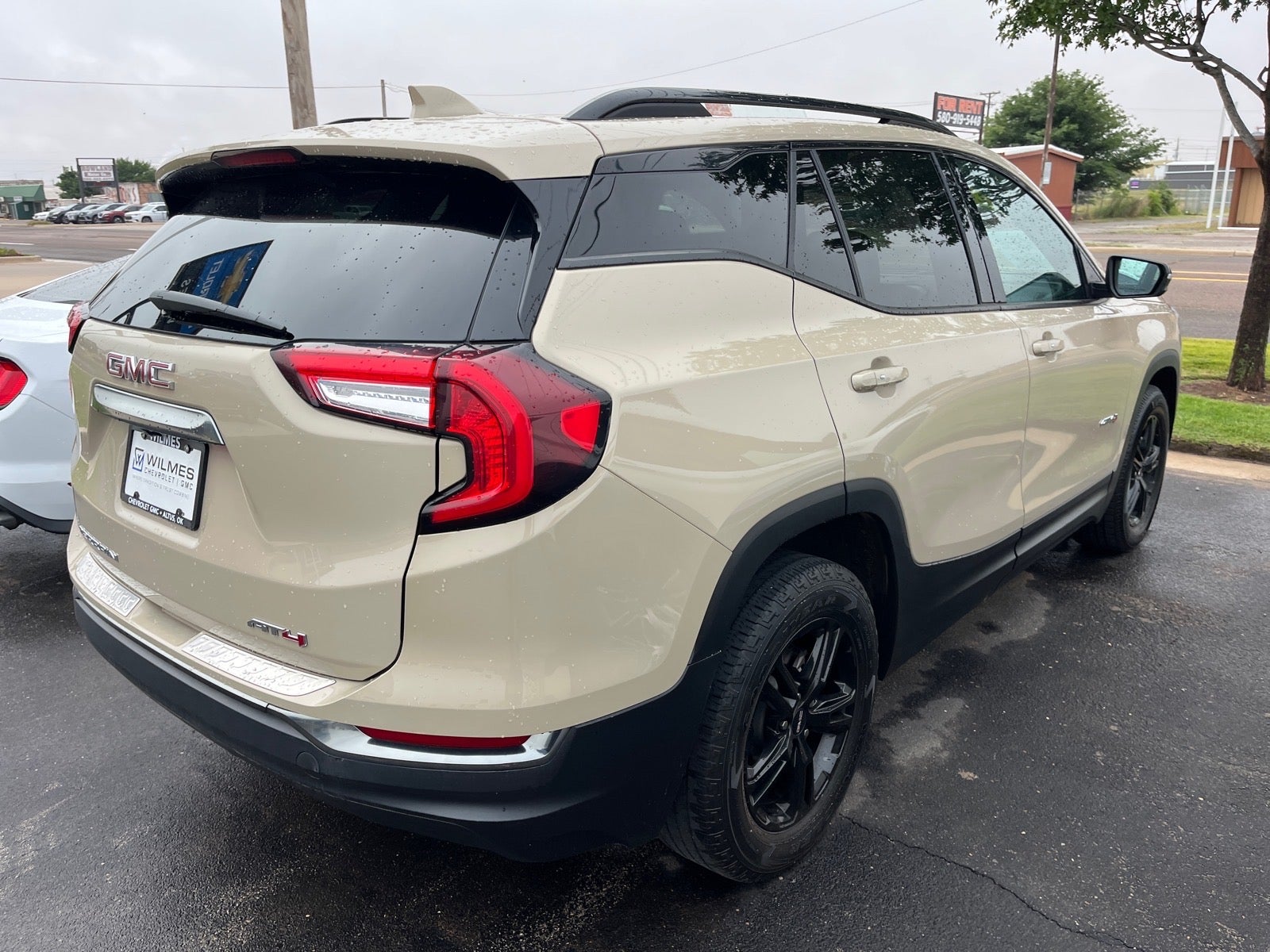 2023 GMC Terrain AT4