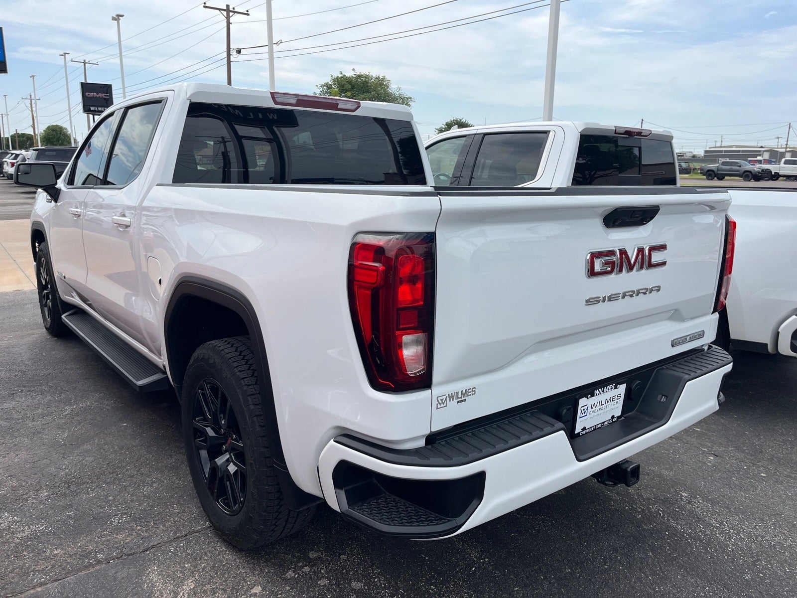 2025 GMC Sierra 1500 Elevation