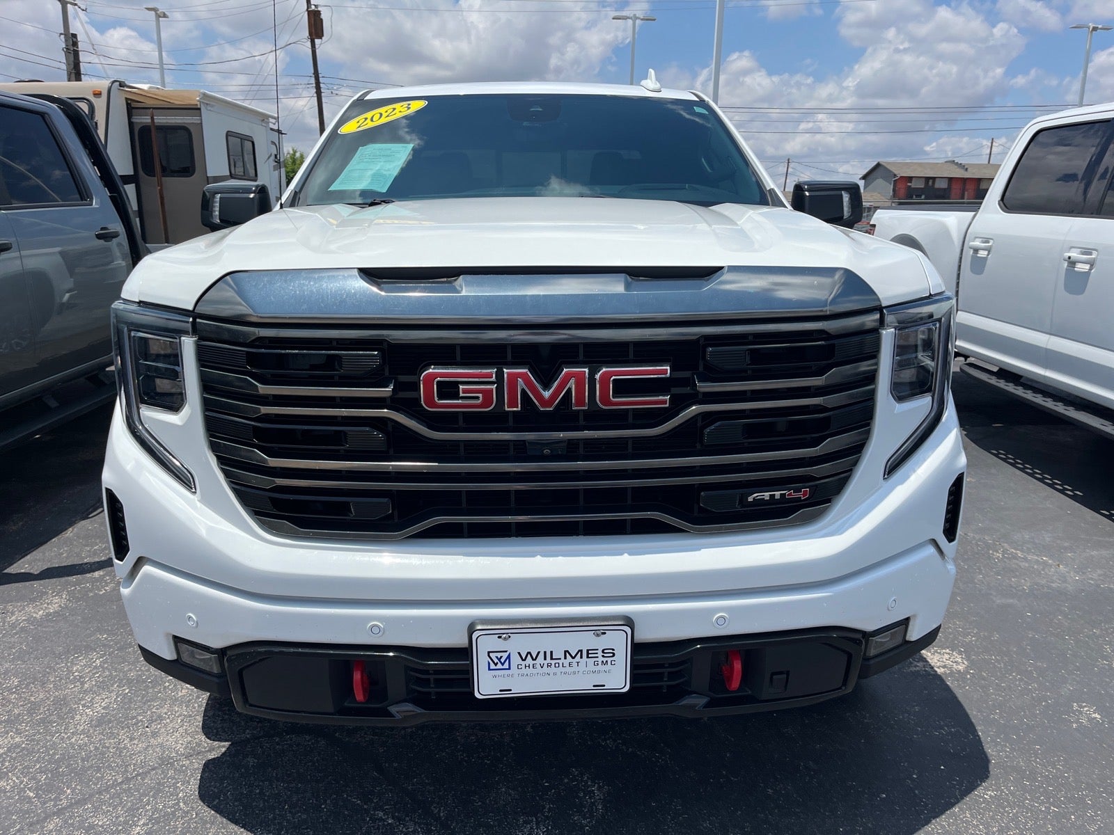 2023 GMC Sierra 1500 AT4