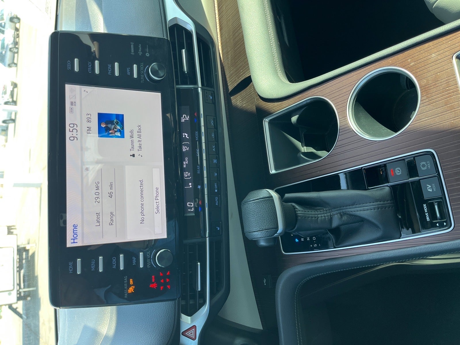 2022 Toyota Sienna XLE