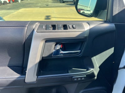 2017 Toyota 4Runner SR5