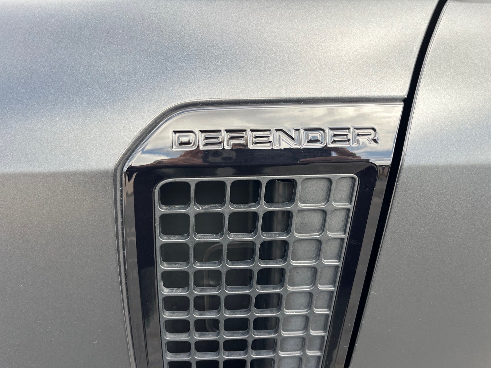 2023 Land Rover Defender X